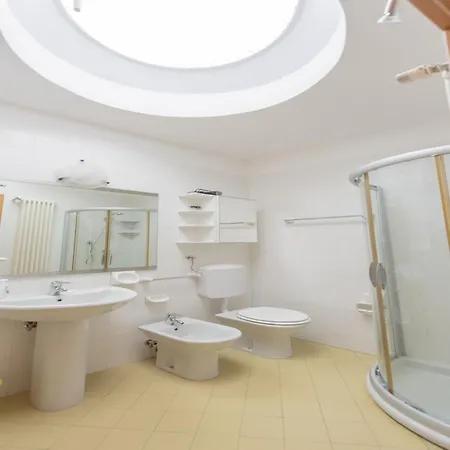 Lovely Flat With Modern Furnishings - Beahost * 比比翁