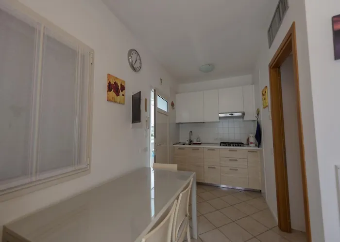 شقة Lovely Flat With Modern Furnishings - Beahost *